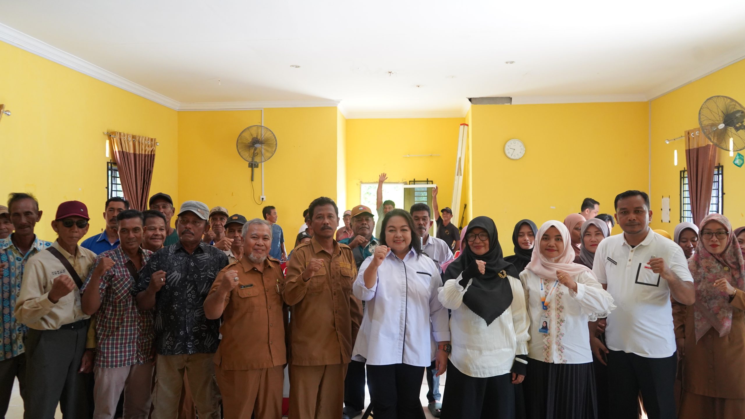 Kantor GTK Kepri Gelar Kampanye “Semua Bisa Mengajar” di Air Glubi Bintan pada Puncak Hardiknas 2026